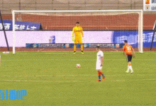 【乐玩LEWIN】还有悬念！刘洋绊倒胡人天送点，卡耶维奇点射扳回一球-乐玩真人线上娱乐