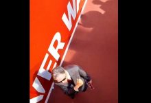 【乐玩LEWIN】安排!利物浦球迷高喊我们要买中场,老板亨利竖大拇指回应?-乐玩真人线上娱乐