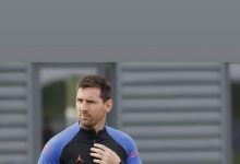 【乐玩LEWIN】一个字形容??梅西晒照:侧对镜头+打理领子摆出POSE-乐玩真人线上娱乐