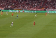 【乐玩LEWIN】登队常规操作?登贝莱急速变向晃倒帕瓦尔,后者不久后因伤被换-乐玩真人线上娱乐