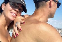 【乐玩LEWIN】乔治娜依偎在C罗的背上,晒C罗雄壮斜方肌?️♂️-乐玩真人线上娱乐