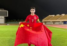 【乐玩LEWIN】艾菲尔丁晒国青全队合影：顺利拿到决赛圈门票，明年乌兹别克见-乐玩真人线上娱乐