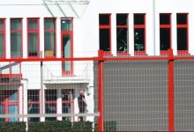 【乐玩LEWIN】图片报:纳帅要求的视频墙已完工,其被安装在教练办公室阳台旁-乐玩真人线上娱乐