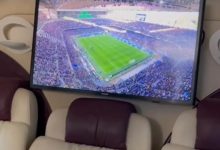 【乐玩LEWIN】心系场内！穆帅红牌停赛，在梅阿查场外的面包车上看完比赛-乐玩真人线上娱乐