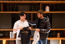 【乐玩LEWIN】DRX官博晒与ISG交换队服照片：下次来韩国怎么样？-乐玩真人线上娱乐