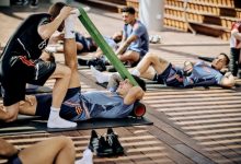 【乐玩LEWIN】风和日丽天气温暖?曼联部分球员在海边进行康复训练-乐玩真人线上娱乐