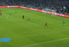 【乐玩LEWIN】致敬老兵!41岁华金边线处挑球过人,轻巧过掉上抢的曼奇尼-乐玩真人线上娱乐