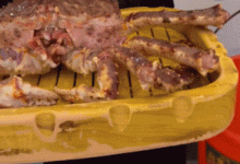 【乐玩LEWIN】饕餮盛宴!帝王蟹,烤鸭,武磊请巴尔加斯品尝美食-乐玩真人线上娱乐