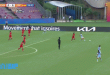 【乐玩LEWIN】逃过一劫！刘晨扑出小角度打门，卡马乔面对空门补射击中立柱-乐玩真人线上娱乐