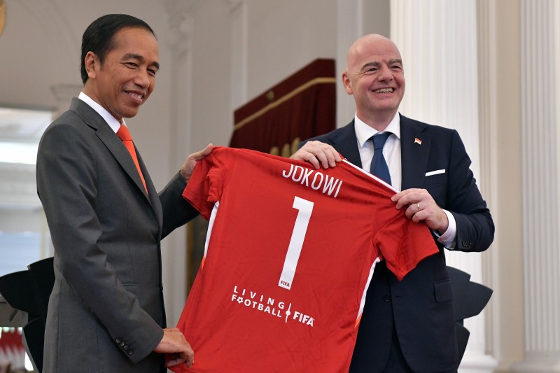 因凡蒂诺受印尼总统接见，会面中他确认U20世界杯仍将在印尼举行