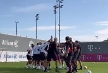 【乐玩LEWIN】拜仁全队训练前举行特别仪式，祝贺马内穆西亚拉取得佳绩-乐玩真人线上娱乐