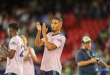 【乐玩LEWIN】萨利巴：有和俱乐部稍稍谈过续约问题 我就喜欢踢德比这样的大战-乐玩真人线上娱乐