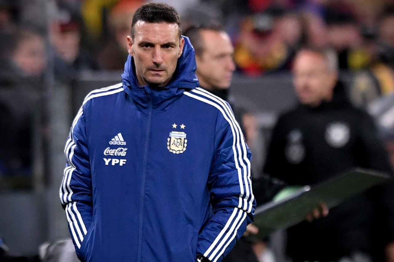斯卡洛尼：担心球员伤病但他们不应顾虑，团结的阿根廷难被击败
