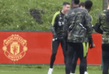 【乐玩LEWIN】一步两步,似魔鬼的步伐?C罗训练抢圈时魔幻脚步迷惑队友-乐玩真人线上娱乐