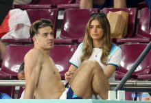 【乐玩LEWIN】大胜+进球，格拉利什赛后赤裸上身与女友开心聊天-乐玩真人线上娱乐