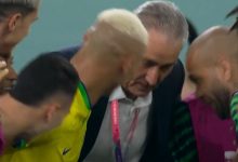 【乐玩LEWIN】理查利森进球后跑到替补席，与主教练蒂特等人一起跳舞庆祝-乐玩真人线上娱乐