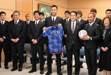 【乐玩LEWIN】日本首相岸田文雄今日在首相官邸接见日本队，并合影留念-乐玩真人线上娱乐