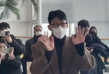 【乐玩LEWIN】人气巨星!孙兴慜启程返回伦敦,在仁川机场为球迷签名长达40分钟-乐玩真人线上娱乐