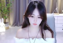 【乐玩LEWIN】虎牙江爽被爆出制服三部曲事件虎牙江爽被爆出制服三部曲事件，视频时长8分12秒！-乐玩真人线上娱乐