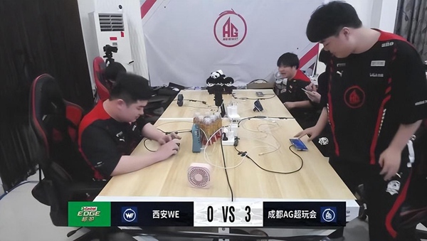AG收官之战3-0横扫WEAG收官之战3-0横扫WE!老板菲菲激动发文:太开心了!