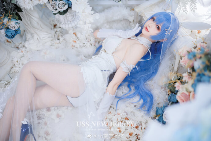 Cosplay：碧蓝航线新泽西(花园)cos 白雪之仪花嫁 @小南宫zzZ