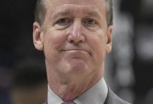 迈博体育 曝雄鹿离任助教与主帅不和-乐玩真人线上娱乐