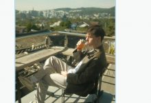 【乐玩LEWIN】欧刚:触摸草地并开始思考. 他妈的WBG什么时候才能打的好起来!-乐玩真人线上娱乐