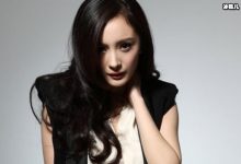 【乐玩LEWIN】杨幂粉丝平安到家,收到杨幂工作室寄来的亲笔签名感叹偶像的力量-乐玩真人线上娱乐