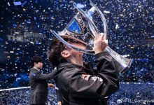 【乐玩LEWIN】Gumayusi微博分享自己亲吻S赛奖杯照片：​​​呀吼！-乐玩真人线上娱乐