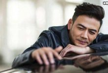 【乐玩LEWIN】杨烁对儿子实行严格式教育,私下里非常传统孝敬父母疼爱妻子-乐玩真人线上娱乐