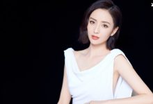 【乐玩LEWIN】佟丽娅和同学合照曝光,藏不住的美貌在同班同学中脱颖而出-乐玩真人线上娱乐