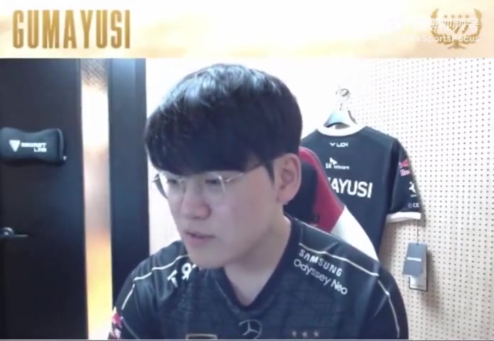 Gumayusi谈和偶像Uzi同队:很神奇 没想到通过这种娱乐赛达成心愿