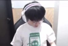 【乐玩LEWIN】有点排面~Showmaker直播间展示新T恤：印花是阿迪为他个人定制的-乐玩真人线上娱乐