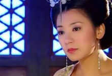 【乐玩LEWIN】贾静雯给三女儿准备爱莎公主生日礼物，抵御不住好奇先玩起来了-乐玩真人线上娱乐