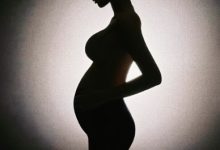 【乐玩LEWIN】《完蛋!》游戏女主“浩浩妈”分享孕照:差不多是在游戏发售时怀上的-乐玩真人线上娱乐