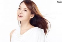 【乐玩LEWIN】伊能静陪着儿子庆祝圣诞,依然十足少女心-乐玩真人线上娱乐