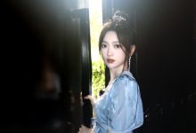 【乐玩LEWIN】KPL解说灵儿发布自拍:因为一点点魔法 她眼中的世界变得与众不同-乐玩真人线上娱乐