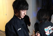 【乐玩LEWIN】去年就想戴了!BLG发布出征仪式花絮:Elk特意回来换上了金色眼镜-乐玩真人线上娱乐