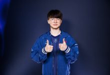 【乐玩LEWIN】LoLesports官推更新照片:Faker对今天这场精彩的Bo5比出双手点赞-乐玩真人线上娱乐