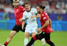 迈博体育 欧洲杯-携手晋级!C罗抱怨染黄 葡萄牙轮换阵容-乐玩真人线上娱乐