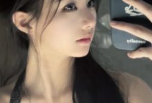 【乐玩LEWIN】主持方游晒照:对镜自拍 魅惑力大大拉满捏~~-乐玩真人线上娱乐