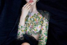 【乐玩LEWIN】关晓彤能不能换个造型师, 晚会造型再次翻车被嘲-乐玩真人线上娱乐