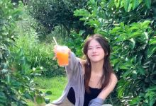 【乐玩LEWIN】性感吊带背心彰显窈窕身姿~LPL主持骆歆晒照:分享给你们双彩虹的幸运-乐玩真人线上娱乐