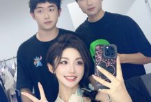 【乐玩LEWIN】KPL美女解说小鹿晒照:恭喜KLG夺冠复仇成功,下班吃椰子鸡去了~-乐玩真人线上娱乐