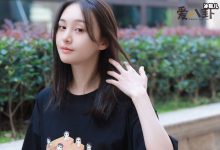 【乐玩LEWIN】郑爽坐路边自拍, 脚上鞋子引发网友热议-乐玩真人线上娱乐