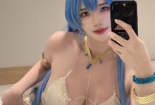 【乐玩LEWIN】大方！Faker美女粉丝Cos《NIKKE》海伦：身材诱人简直不要太顶🥵-乐玩真人线上娱乐