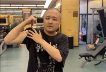 【乐玩LEWIN】孙亚龙秀肌肉：坚持3个月！现在背儿女也能一直走了 原来背一会就累-乐玩真人线上娱乐