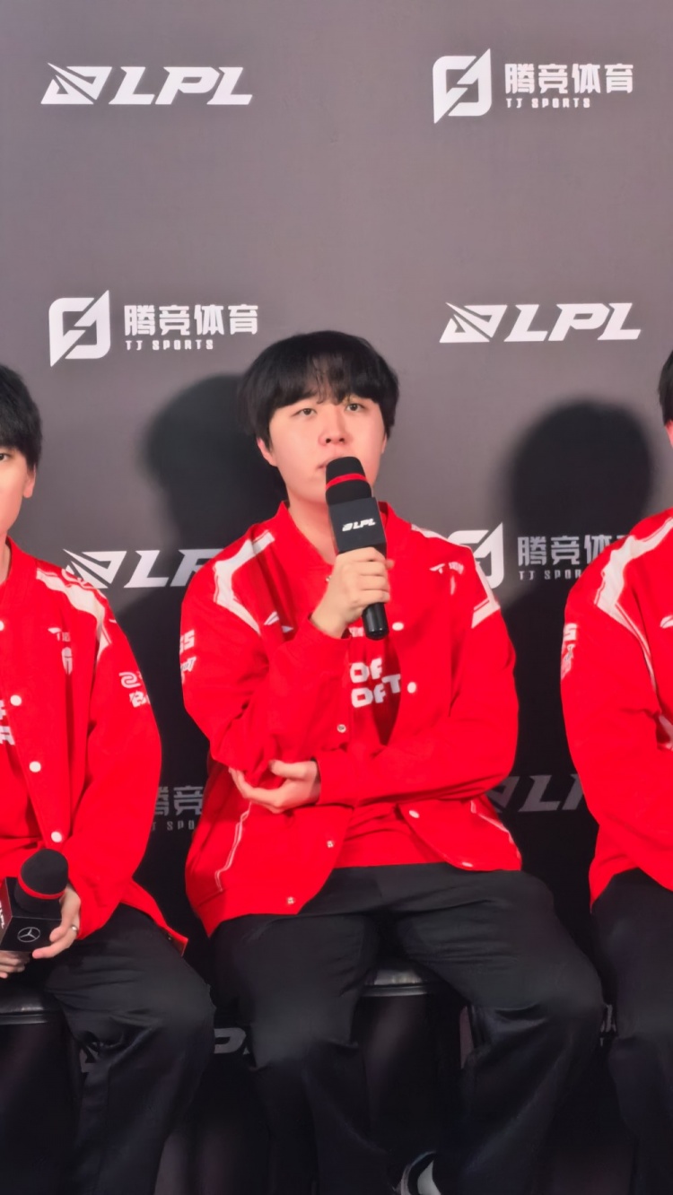 发现问题好好调整！Kanavi：输了比赛可以找到我们自己的问题所在