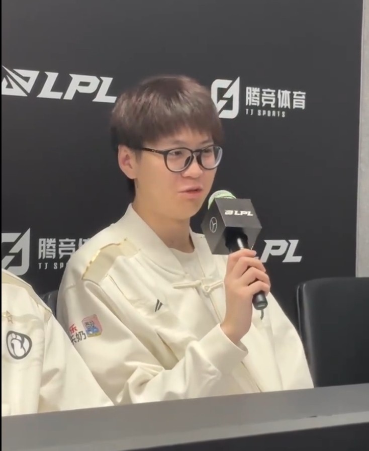 比赛为啥结束晚得问自己啊！Meiko：客场很累 比赛也打的很晚
