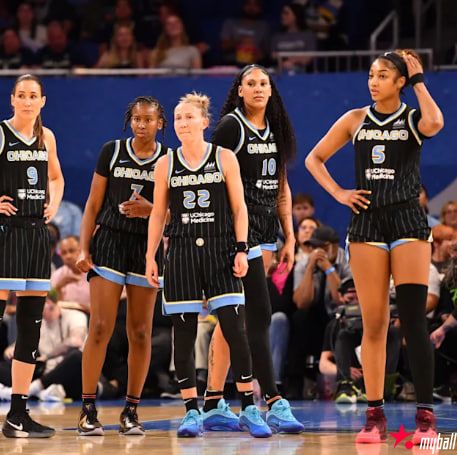 大发体育-WNBA 球星安吉尔·里斯周日晚上情绪激动,大发助力你的致富之路!